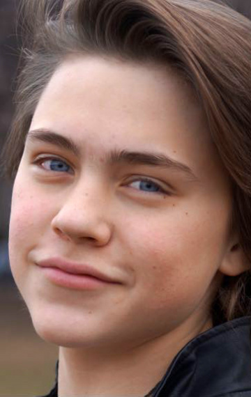 Актер Максим Сапрыкин