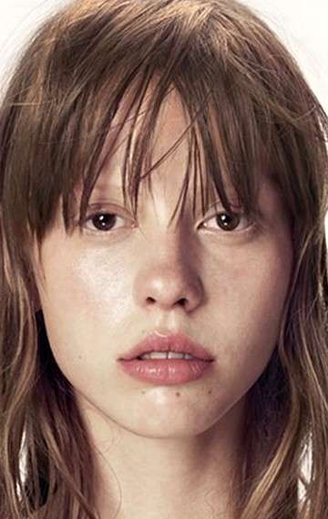 Фото Миа Гот