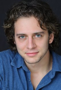 Актер Эд Рикер