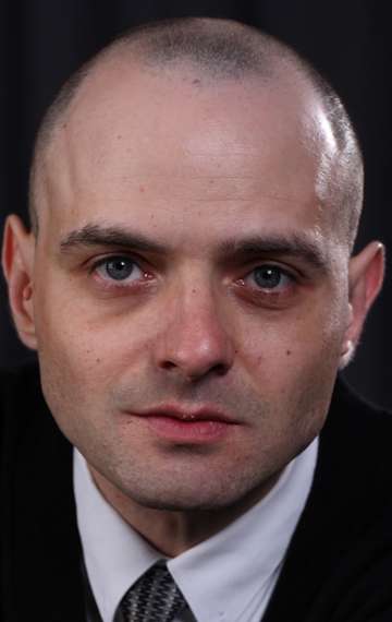 Актер Андрей Оганян