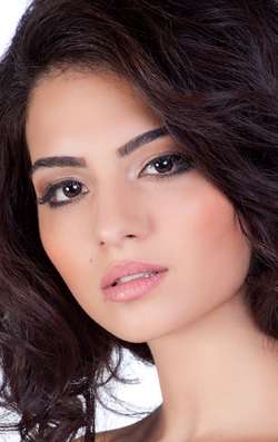 Актер Мелиса Памук