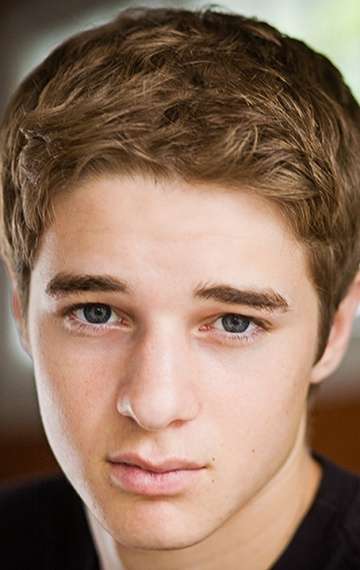 Актер Скотт Терра