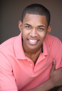 Актер Келвин Харрисон