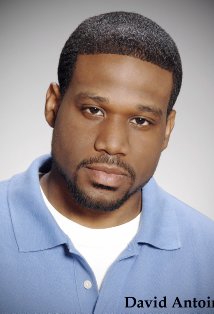 Актер Дэвид Антуан