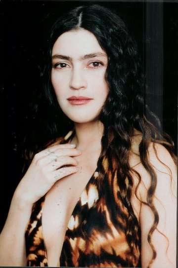 Актер Рона Хартнер