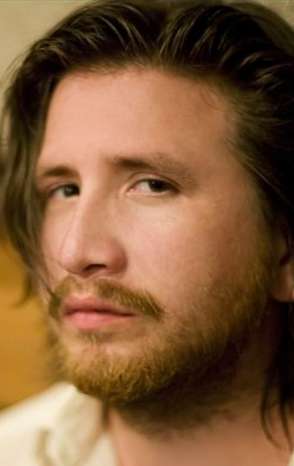 Актер Алехандро Рэй