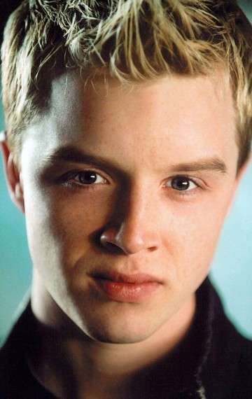 Актер Ноэль Фишер