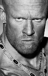 Актер Роб Арчер