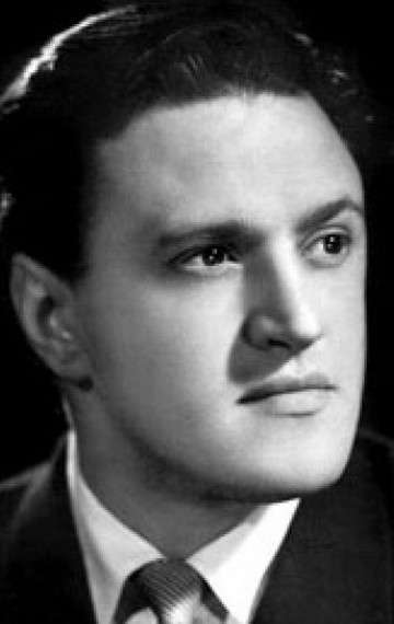 Актер Юрий Чулюкин