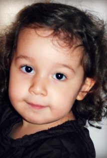 Актер Инес Фегули Бозон