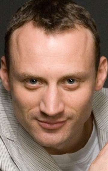 Актер Анатолий Белый