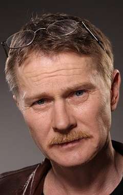 Актер Андрей Арзяев