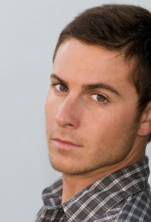 Актер Эдди Фратешши