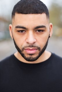 Актер Ной Максвелл Кларк