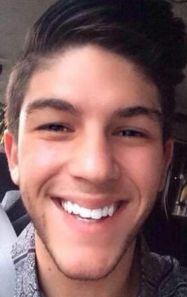 Фото Рахарт Адамс