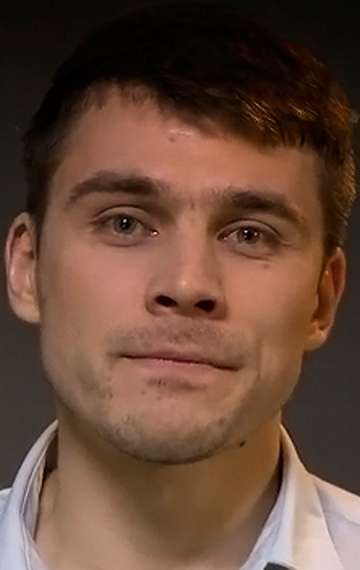 Актер Евгений Морозов