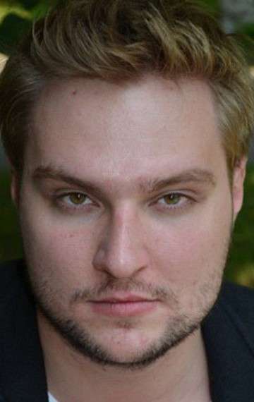 Актер Петр Крылов