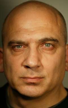 Актер Джонатан Койн