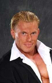 Фото Деннис Вольф