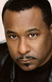 Актер Дэвид С. Ломакс