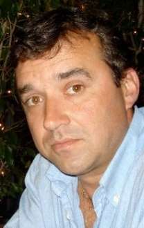 Актер Адриан Вылку