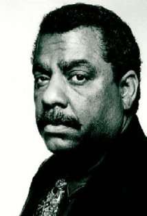 Актер Чарльз В. Грэй