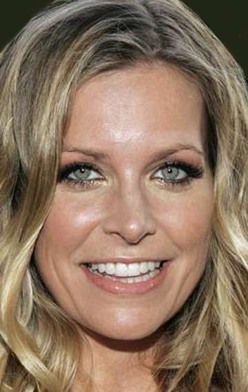 Актер Шери Мун Зомби