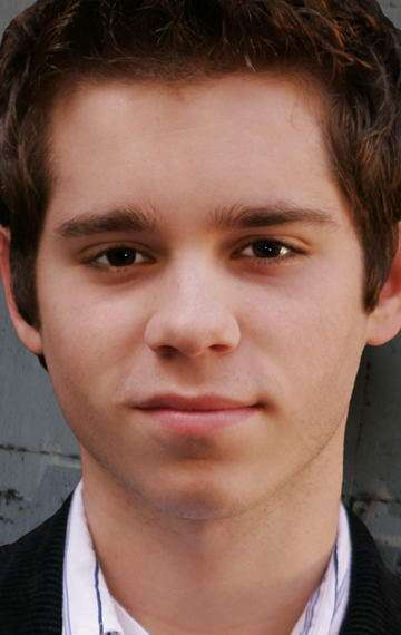 Актер Райан Пинкстон