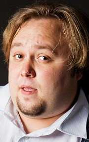 Актер Павел Зубков