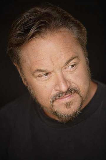 Актер Деннис Бёркли