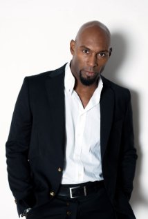 Актер Уэйн Энтони Гордон