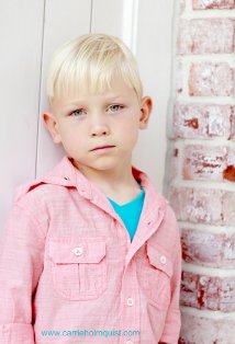 Актер Грант Холмквист