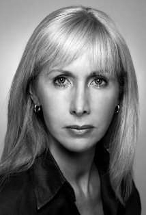 Актер Элизабет Мойнихэн