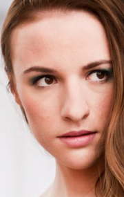 Актер Дженни Хейл