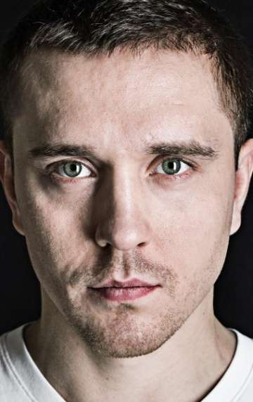 Актер Максим Михалев