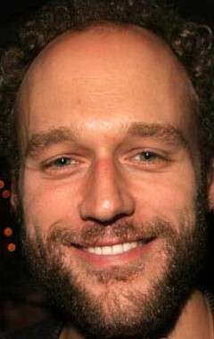 Актер Эллиот Кауэн