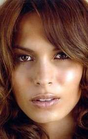 Актер Надин Веласкес