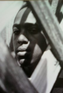 Актер Адриан Дензель