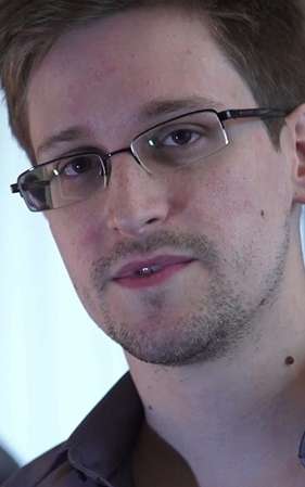 Фото Эдвард Сноуден