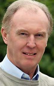 Актер Тим Пиготт-Смит