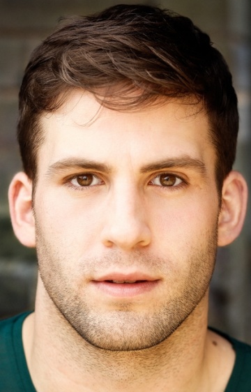 Актер Дино Фечер