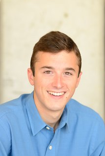 Актер Адам С. Джонсон