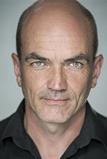 Актер Michael Adams
