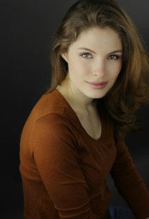 Актер Оливия Грэйс Эпплгейт