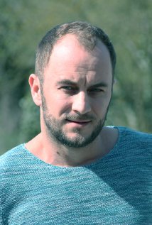 Актер Алекс Делескю