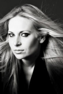 Актер Бритни Микс