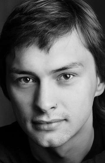 Актер Николай Аузин