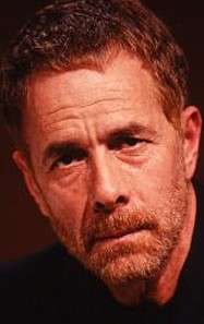 Актер Габриэле Лавиа