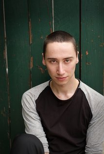 Актер Александр Уорд