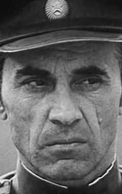 Актер Игорь Старков